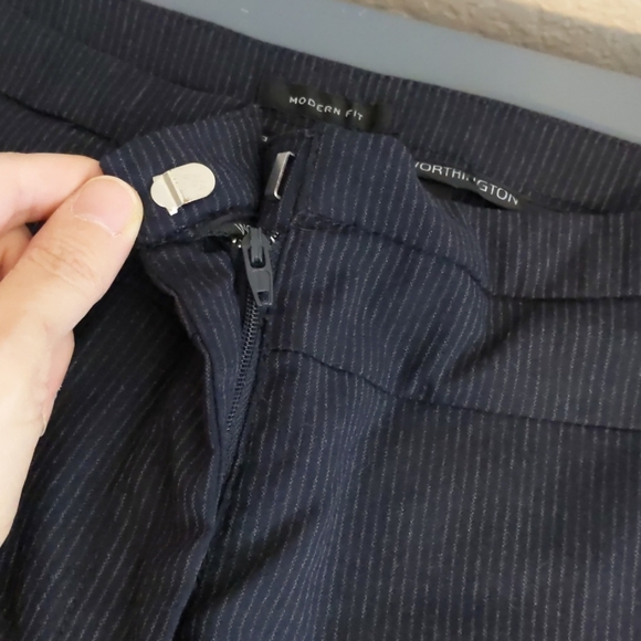 Worthington Size 8 bootcut dress pants - Picture 4 of 9